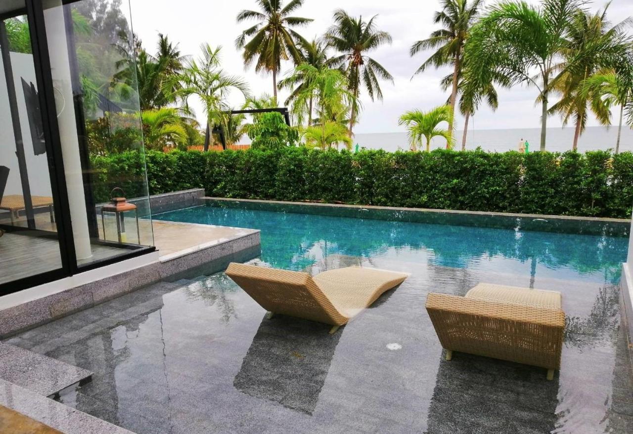 Tungtong Beach Villas Thap Sakae Luaran gambar