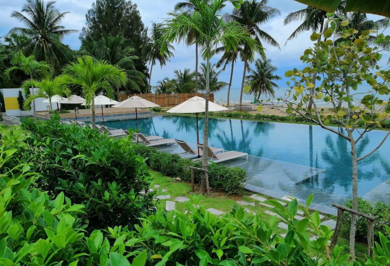 Tungtong Beach Villas Thap Sakae Luaran gambar