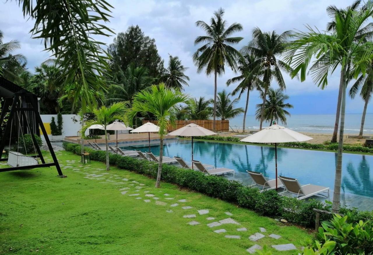 Tungtong Beach Villas Thap Sakae Luaran gambar