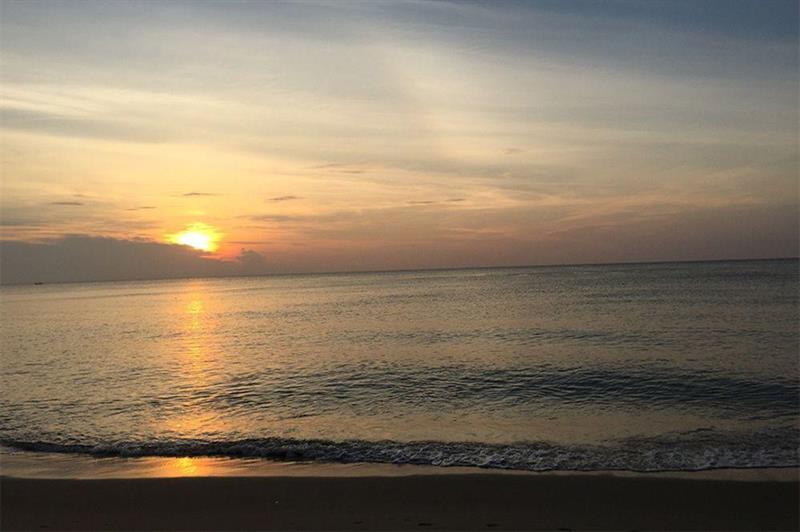 Tungtong Beach Villas Thap Sakae Luaran gambar